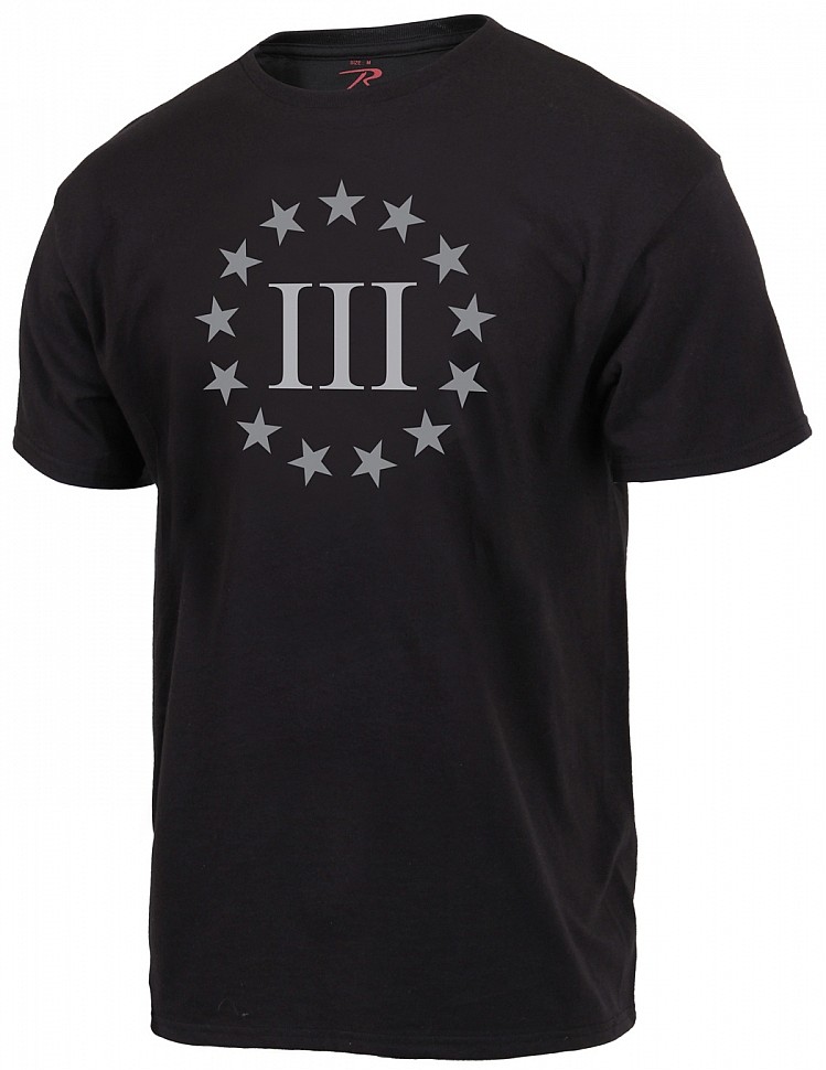 ематическая милитари футболка с принтом - римская цифра «III» в круге из звезд на передней стороне футболки. Смысл этого логотипа происходит от американской революции, когда патриотов армии, которая разгромила англичан составляли только 3% населения.