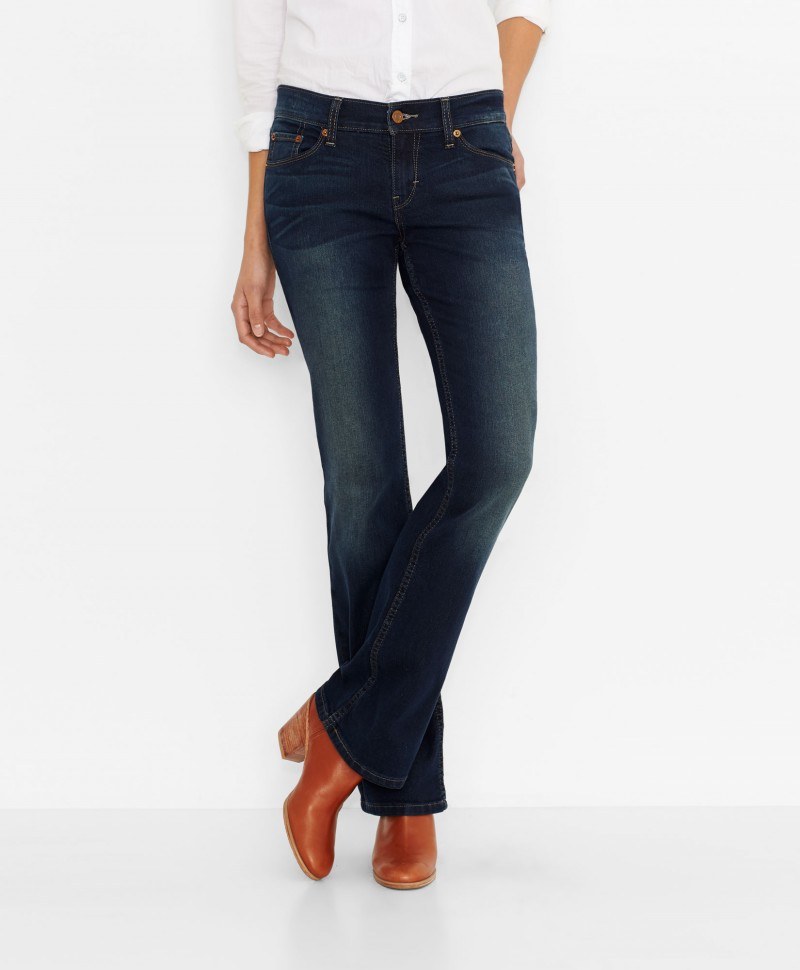 Levi's 524 bootcut juniors store