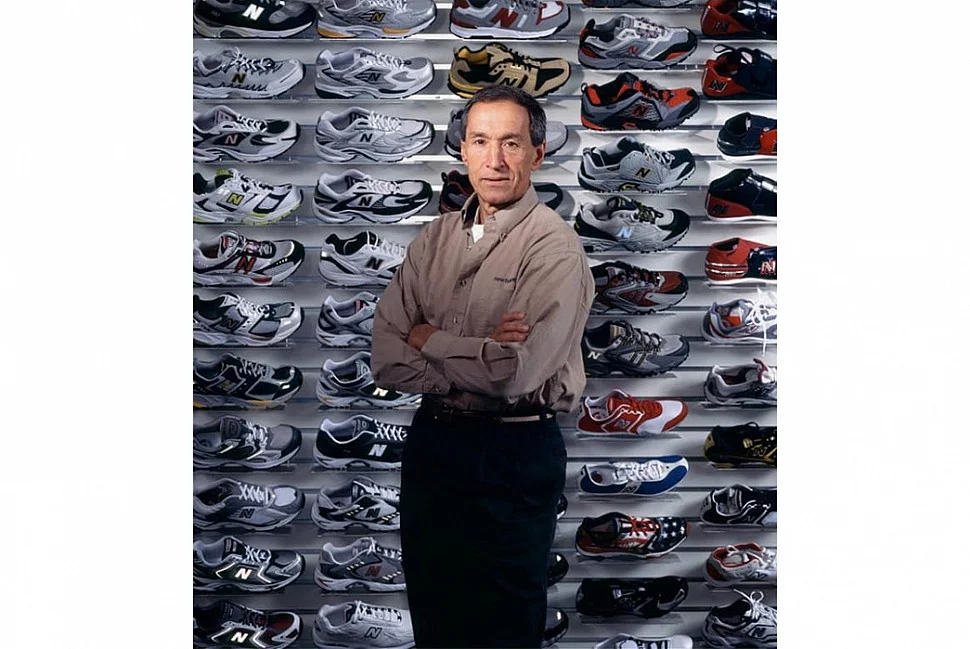 Джим Дэвис (Jim Davis), глава of New Balance. Фотография с Stuarts London Джим Дэвис (Jim Davis), глава of New Balance. Фотография с Stuarts London