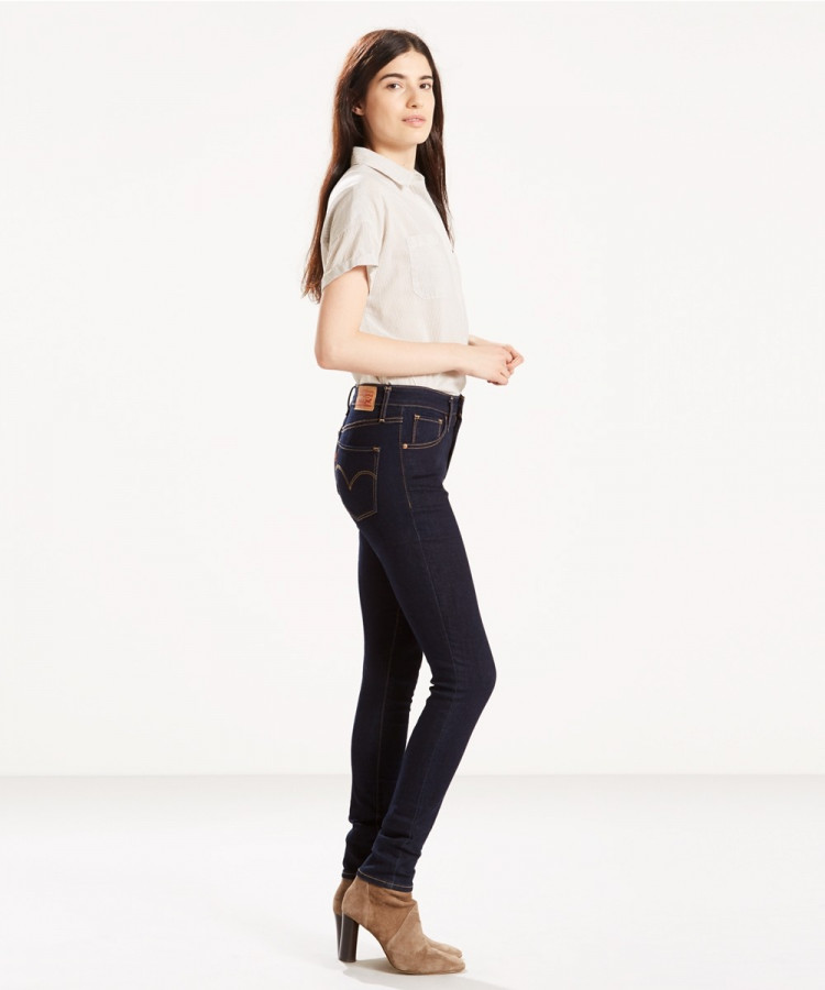 Levis cast shadows clearance
