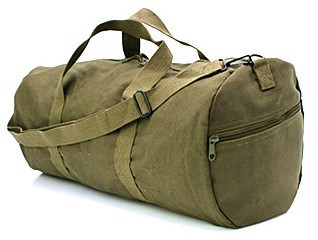 Сумка спортивная круглая оливковая Rothco Canvas Shoulder Duffle Bag Olive Drab 2224 (61 см), фото