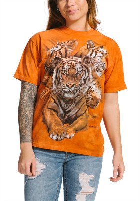 Футболка с тиграми The Mountain T-Shirt Resting Tiger Collage 105889, фото