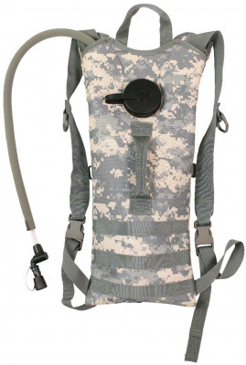 Гидратор с термочехлом в цвете армейский цифровой камуфляж Rothco MOLLE 3 Liter Backstrap Hydration System ACU Digital Camo, фото
