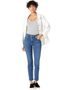 Levis Women's 724 High Rise Straight Jeans Into the Groove